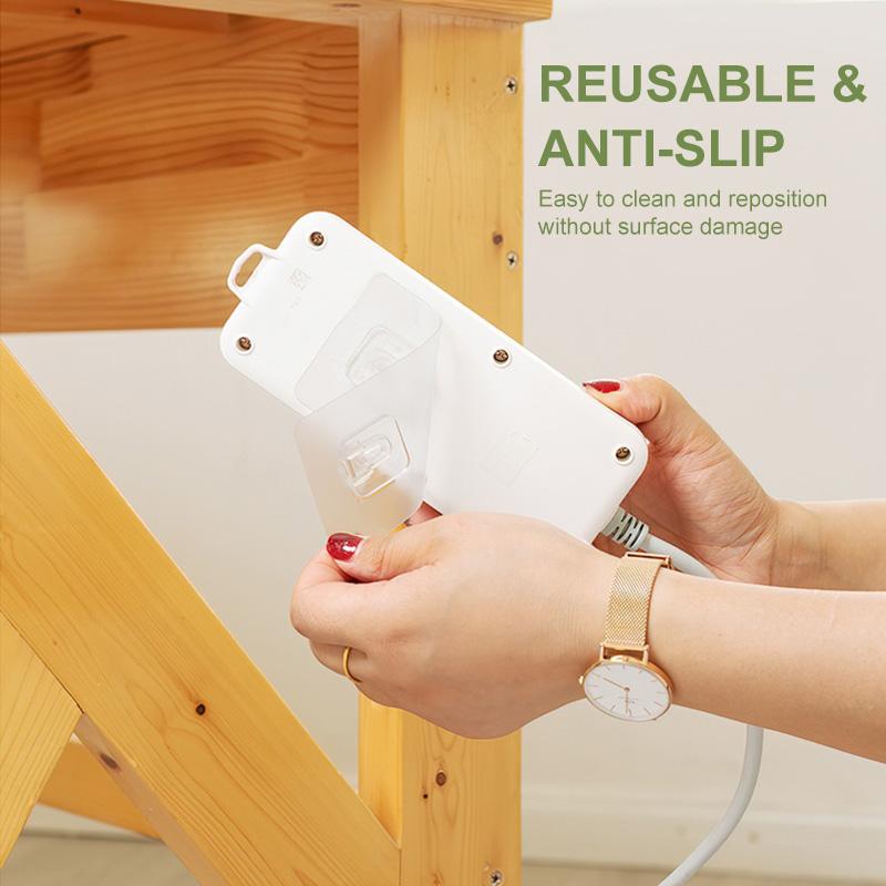 穴あけなしで収納できる両面粘着フック