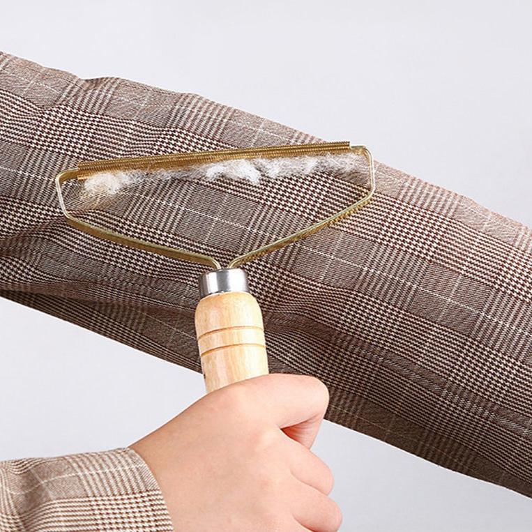 Elimină părul de animale dintr-o singură trecere